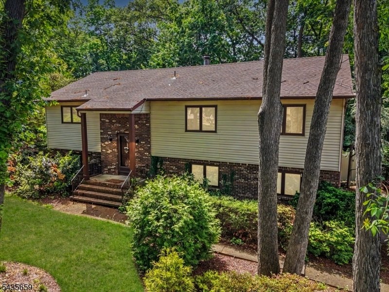 House in Wayne, New Jersey, United States 2 - 18038833