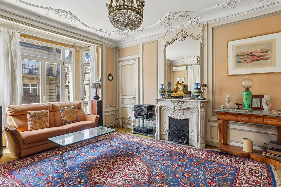 Apartment in Invalides, Paris 7e Arrondissement, Paris 2 - 18037280