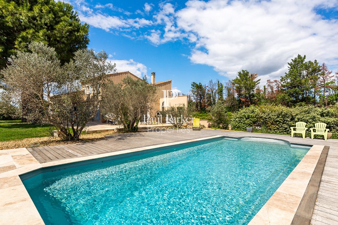 Villa in Saint-Rémy-de-Provence, Provence-Alpes-Côte d'Azur, France 3 - 18039070