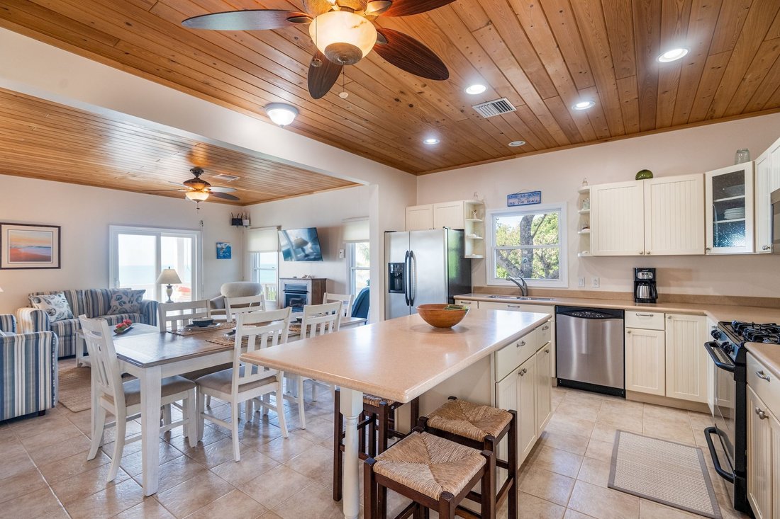 House in Elbow Cay, Central Abaco, The Bahamas 4 - 18039948