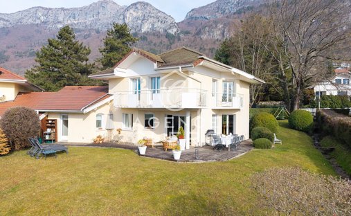 Villa en Veyrier-du-Lac, Auvernia-Ródano-Alpes, Francia 1