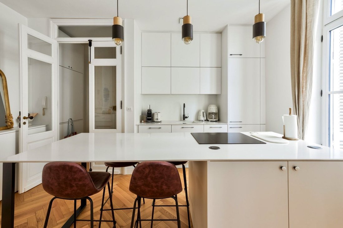 Apartment in Hôtel de Ville-Quinconce-Saint Seurin-Fondaudège, Bordeaux, France 3 - 18052573
