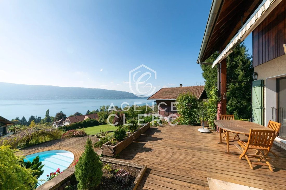 Villa in Veyrier-du-Lac, Auvergne-Rhône-Alpes, France 2 - 18014500