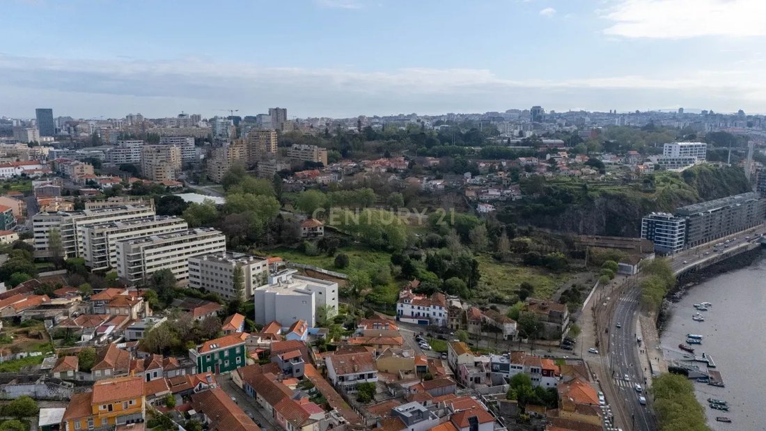 Villa in Lordelo do Ouro e Massarelos, Porto District, Portugal 3 - 15646967