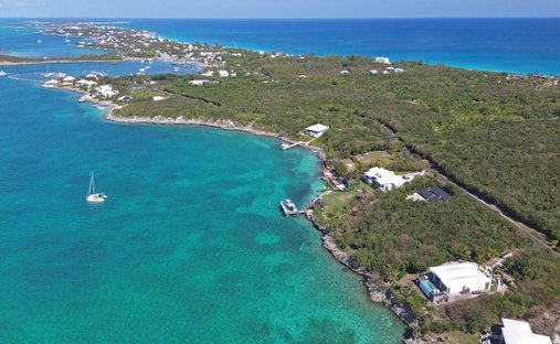 Land in Great Guana Cay, Hope Town, The Bahamas 1
