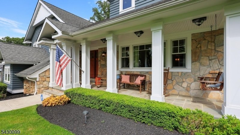House in Mountainside, New Jersey, United States 3 - 18039446