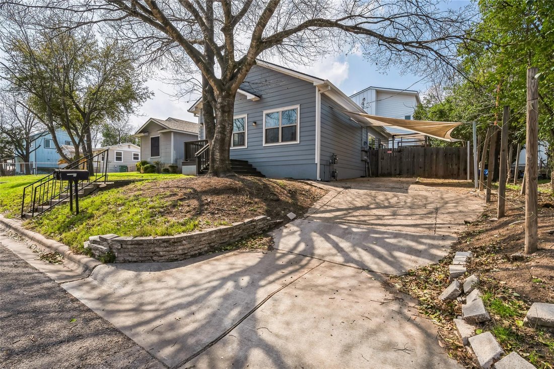 House in Austin, Texas, United States 1 - 18036742