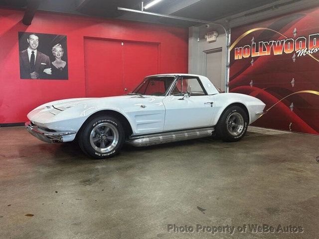 Chevrolet Corvette 2dr Convertible in Calverton, NY, United States 1 - 18042398
