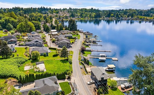 House in Lake Stevens, Washington, United States 1