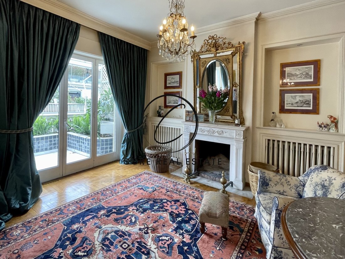 Apartment in Sunoikia Kolonakiou, 1st District of Athens, Athens 3 - 12897275