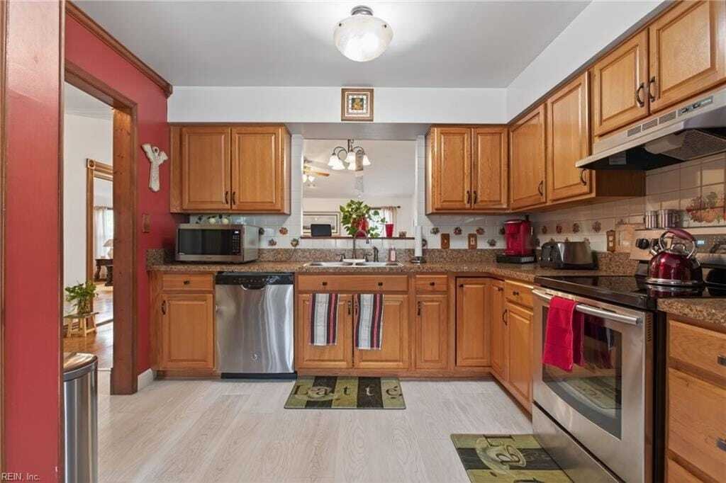 House in Chesapeake, Virginia, United States 5 - 18037340