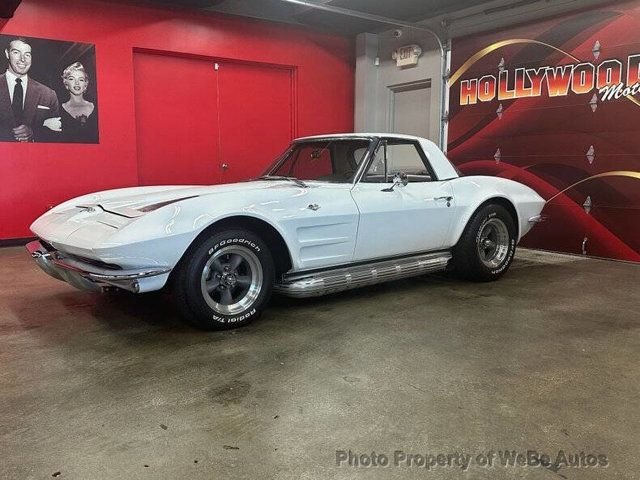 Chevrolet Corvette 2dr Convertible in Calverton, NY, United States 2 - 18042398