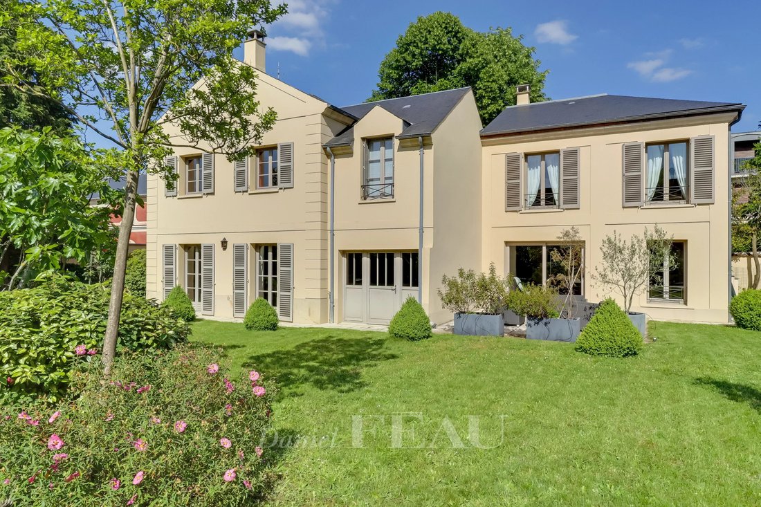 House in Montreuil, Versailles, France 1 - 18038103