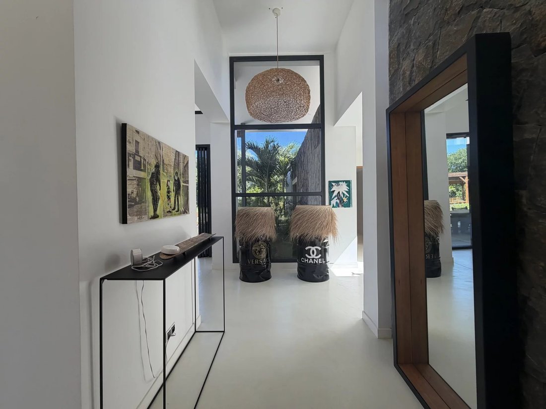 Villa in Tamarin, Rivière Noire District, Mauritius 3 - 18038430
