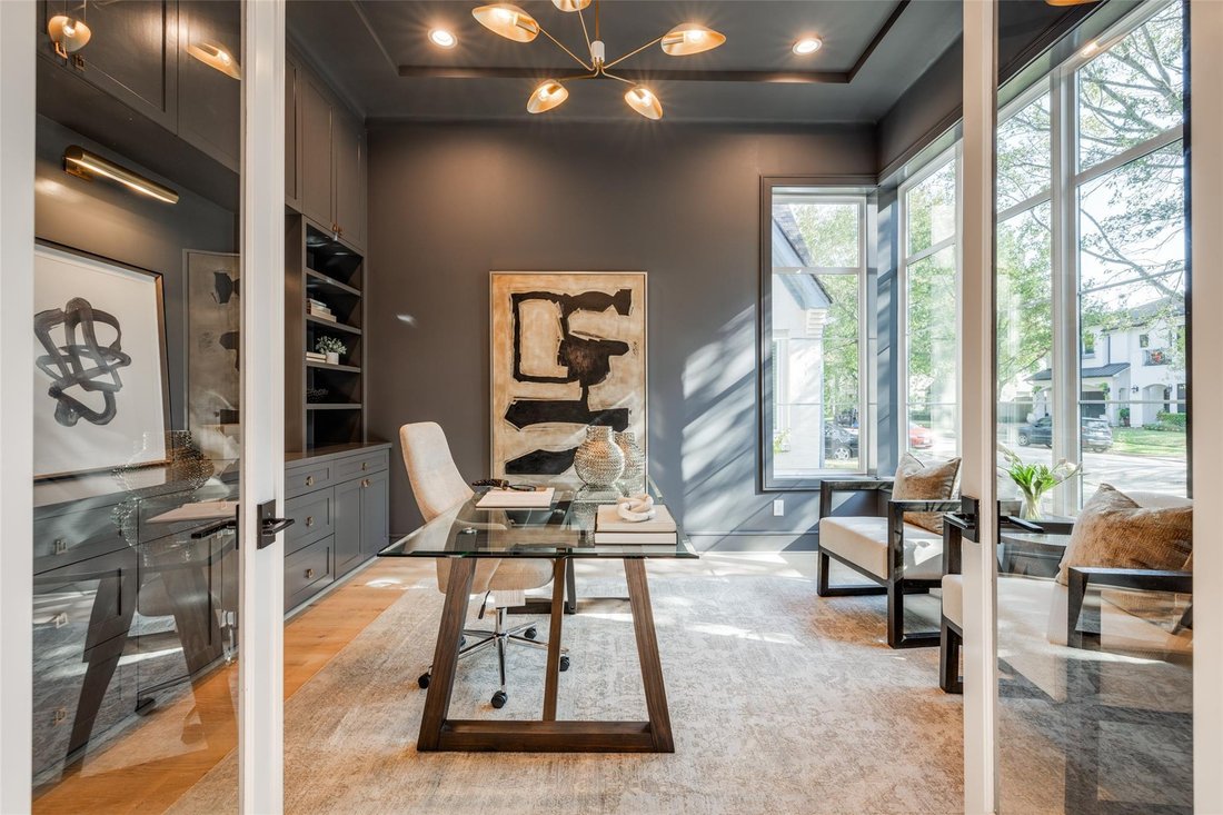 House in Houston, Texas, United States 3 - 18037409