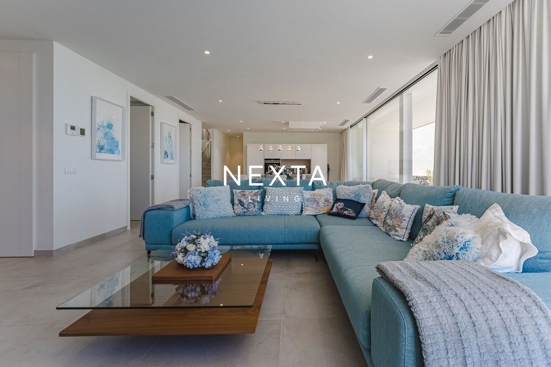Chalet in Guia de Isora, Canary Islands, Spain 2 - 18036168