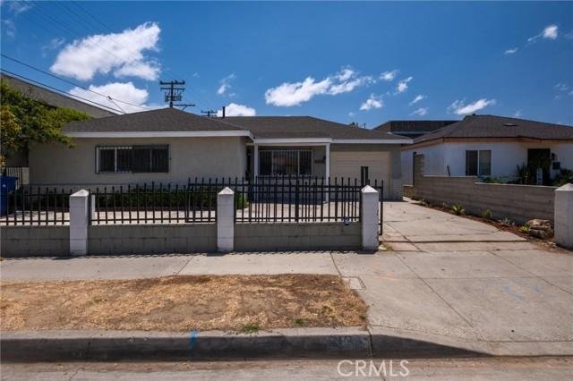 Gardena, California, United States 2 - 18010327