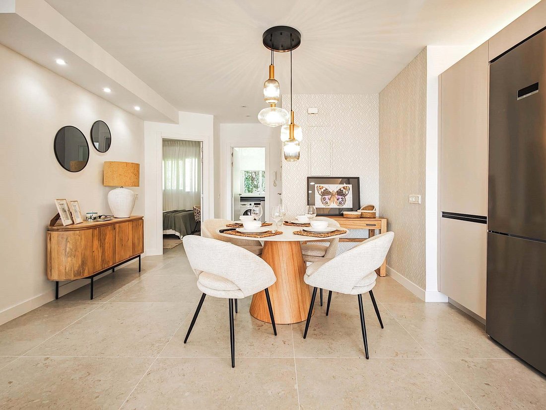 Apartment in Benahavis, Andalusia, Spain 5 - 18040299