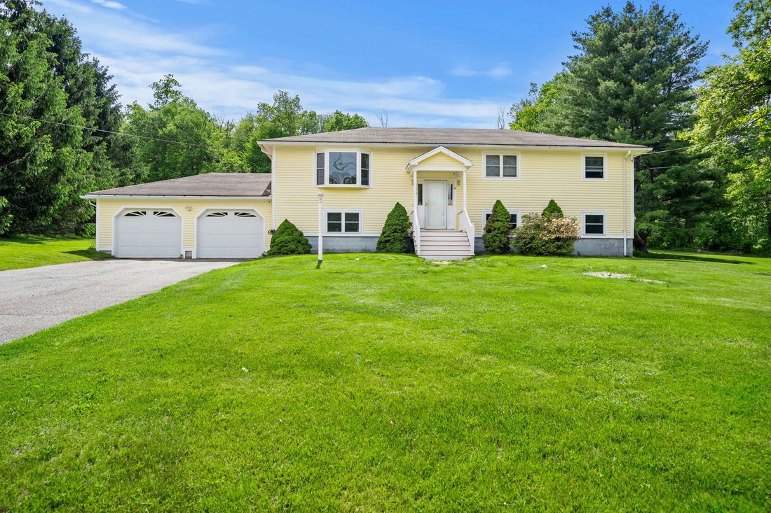 House in Methuen, Massachusetts, United States 1 - 18039465