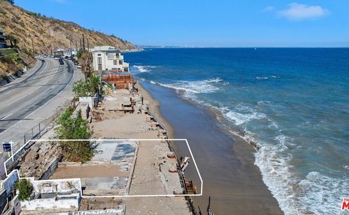 Terreno a Malibù, California, Stati Uniti 1