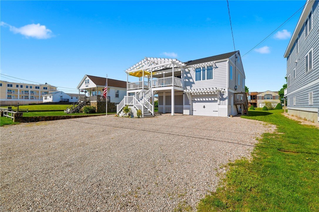 Andere in Westerly, Rhode Island, Vereinigte Staaten 2 - 18046739