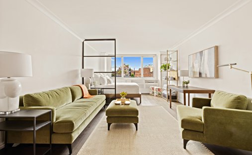 House in New York, New York, United States 1