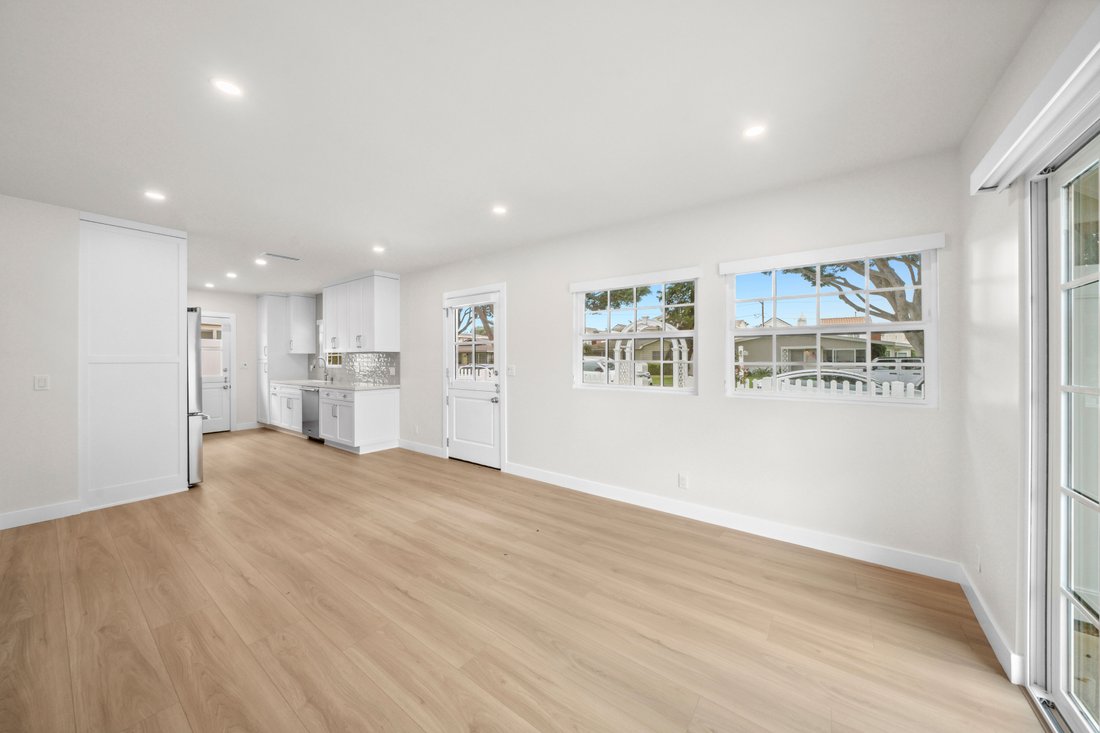 Apartment in Newport Beach, California, United States 2 - 18039919