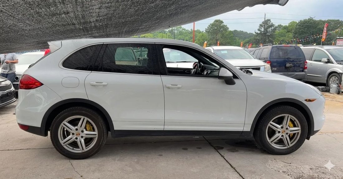 Suv in Houston, TX, United States 5 - 16560755