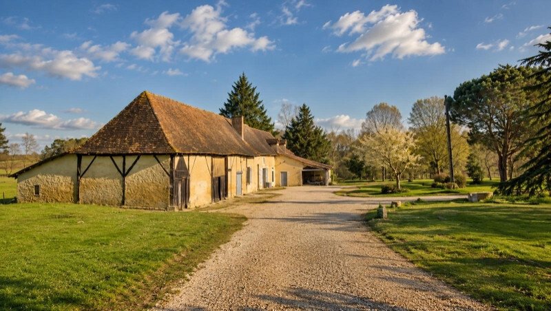 House in Saint-Pierre-d'Eyraud, Nouvelle-Aquitaine, France 2 - 18036567