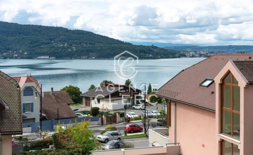 Apartment in Veyrier-du-Lac, Auvergne-Rhône-Alpes, France 1