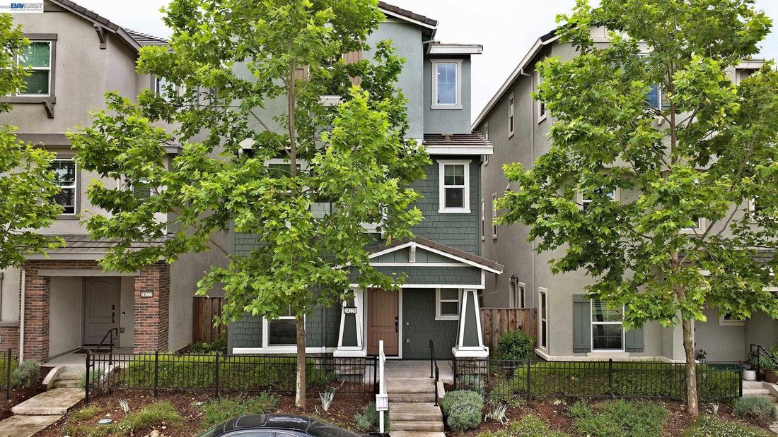House in Hayward, California, United States 1 - 18049359