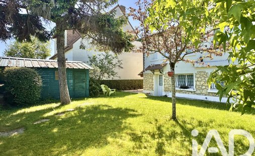 House in Benerville-sur-Mer, Normandy, France 1