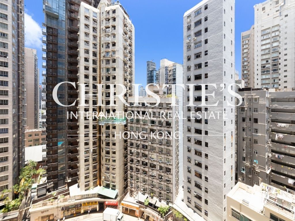 Apartment in Hong Kong, Hong Kong 1 - 18046160