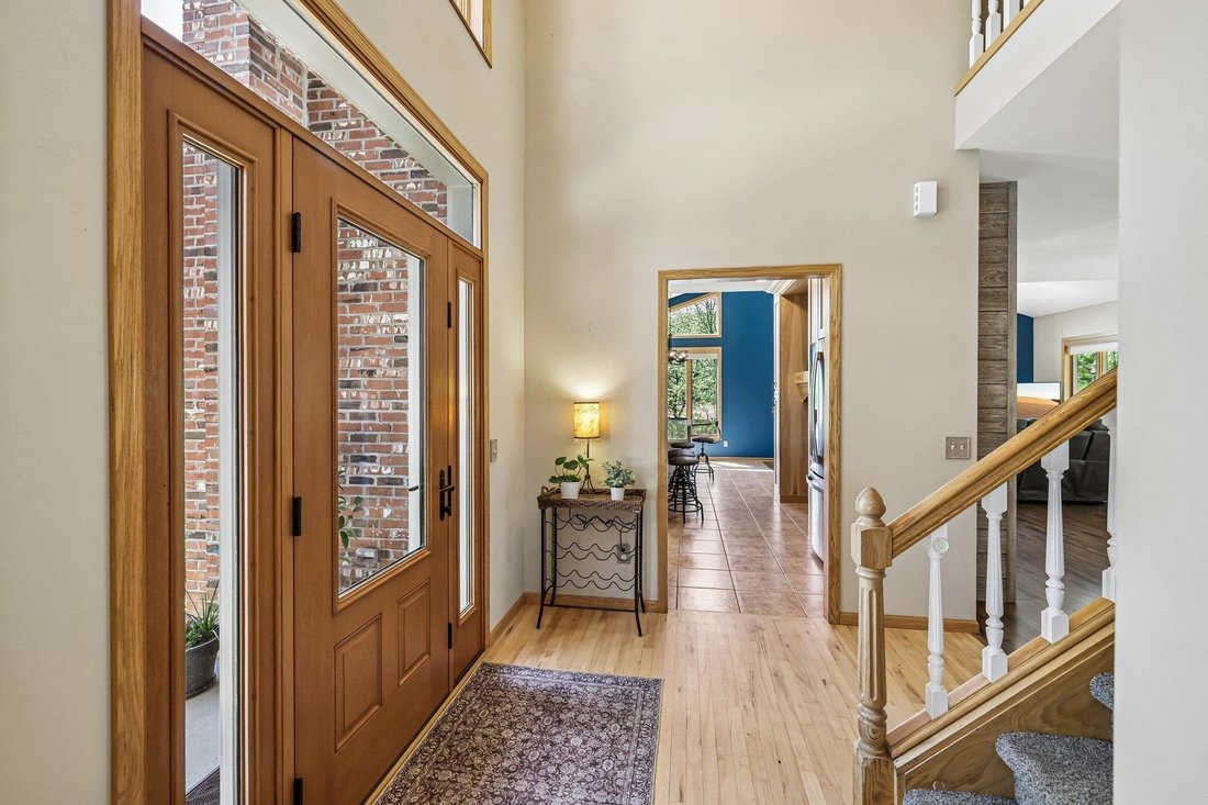House in Cross Plains, Wisconsin, United States 3 - 18036537