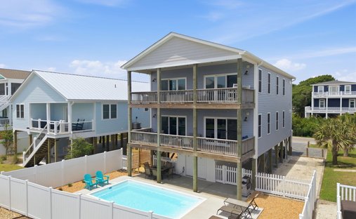 House in Oak Island, North Carolina, United States 1