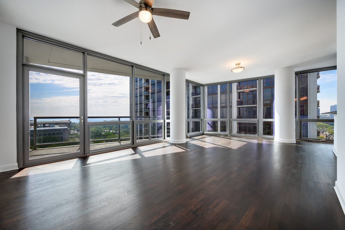 Condo in Chicago, Illinois, United States 5 - 18035594