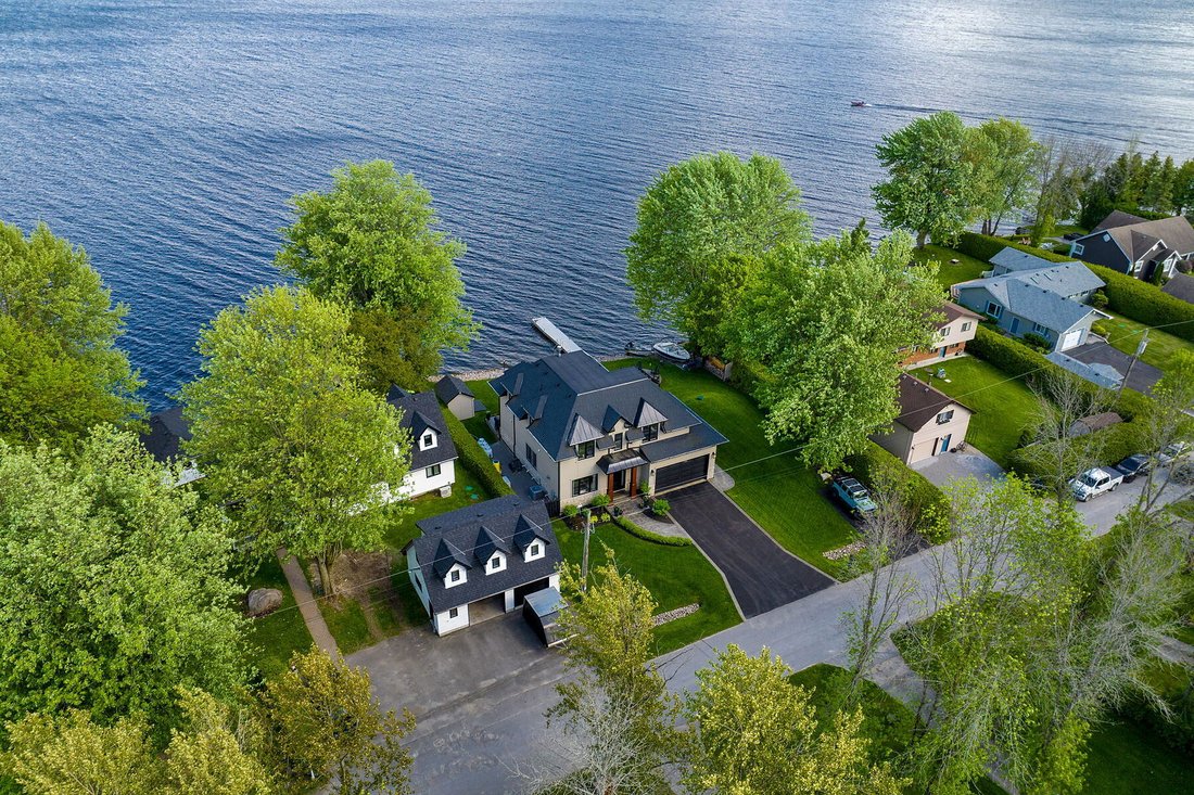 House in Kawartha Lakes, Ontario, Canada 3 - 18039891