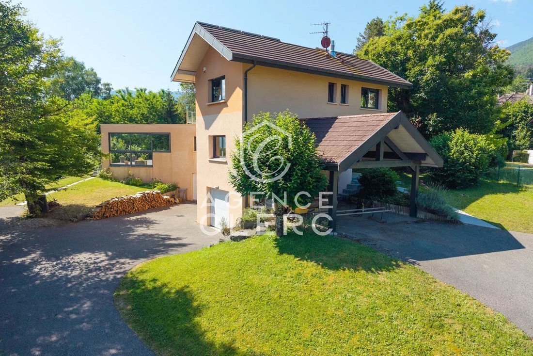 Villa in Sévrier, Auvergne-Rhône-Alpes, France 5 - 17017976