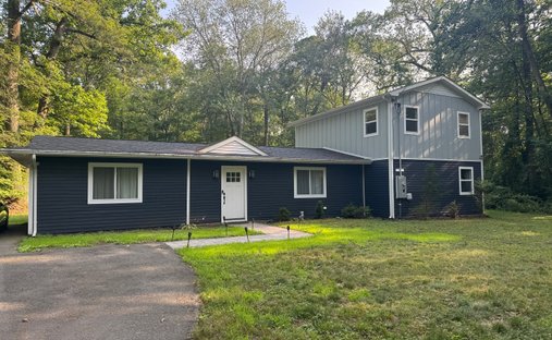 Monroe, Connecticut, United States 1