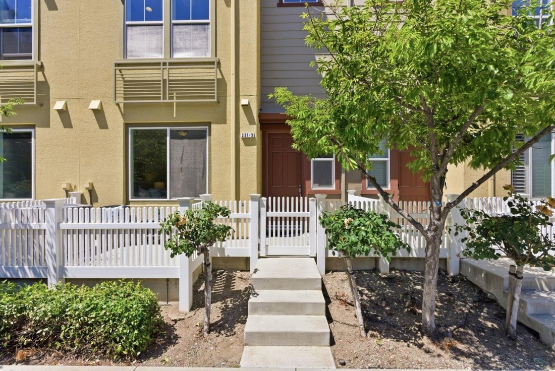 Townhouse in Sunnyvale, California, United States 3 - 18037067