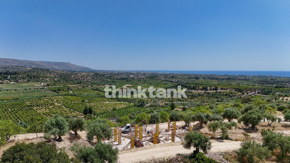 Villa in Noto, Sicily, Italy 1 - 18043116
