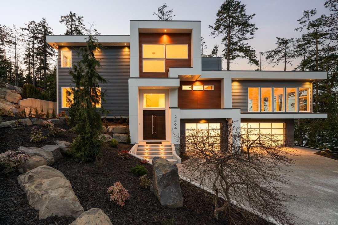 House in North Saanich, British Columbia, Canada 1 - 18048821