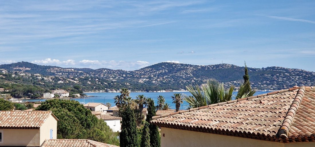 House in Ville-Les Saquedes-Le Bouillonnet, Sainte-Maxime, France 3 - 18051887