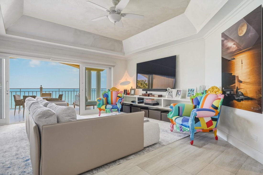 Condo in Nassau, New Providence, The Bahamas 1 - 18039966