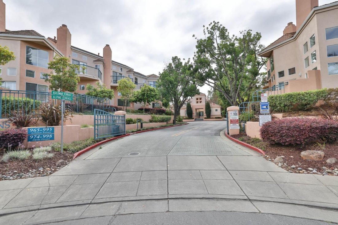 Townhouse in Sunnyvale, California, United States 2 - 18046566