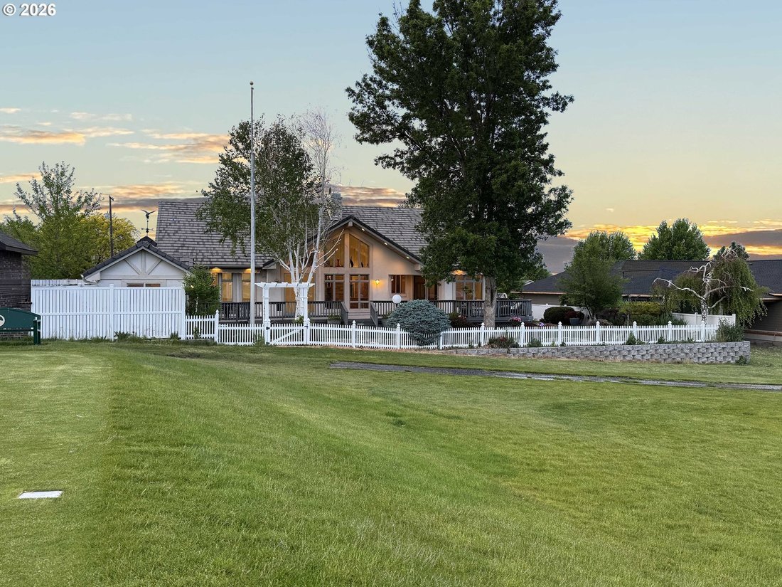 House in Baker City, Oregon, United States 2 - 18038797
