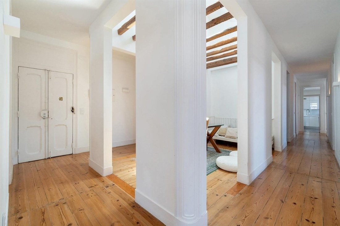 Apartment in Arroios, Lisbon, Portugal 3 - 18035478