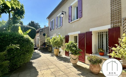 Casa de Campo en Orange, Provenza-Alpes-Costa Azul, Francia 1