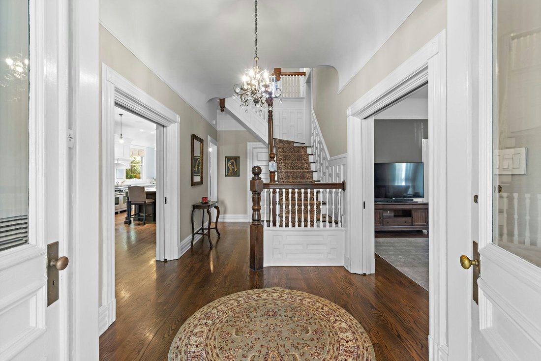 Townhouse in Rutherford, New Jersey, United States 5 - 18041036