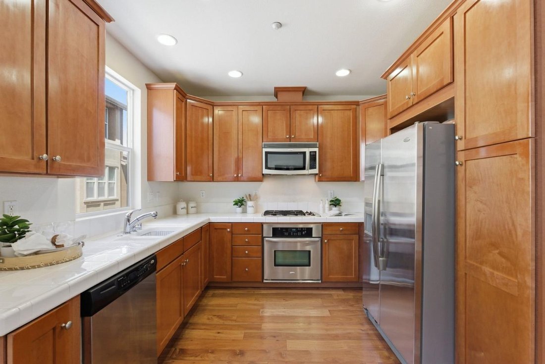 Townhouse in Sunnyvale, California, United States 5 - 18037067